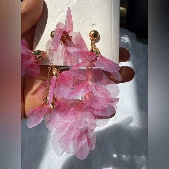 Pink Floral Dangle Earrings Romantic Party Jewelry Silver - Picture 10 of 12